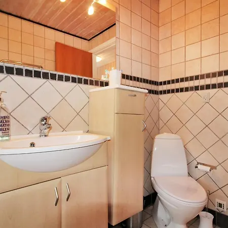 Arton - 300m From The Sea By Interhome